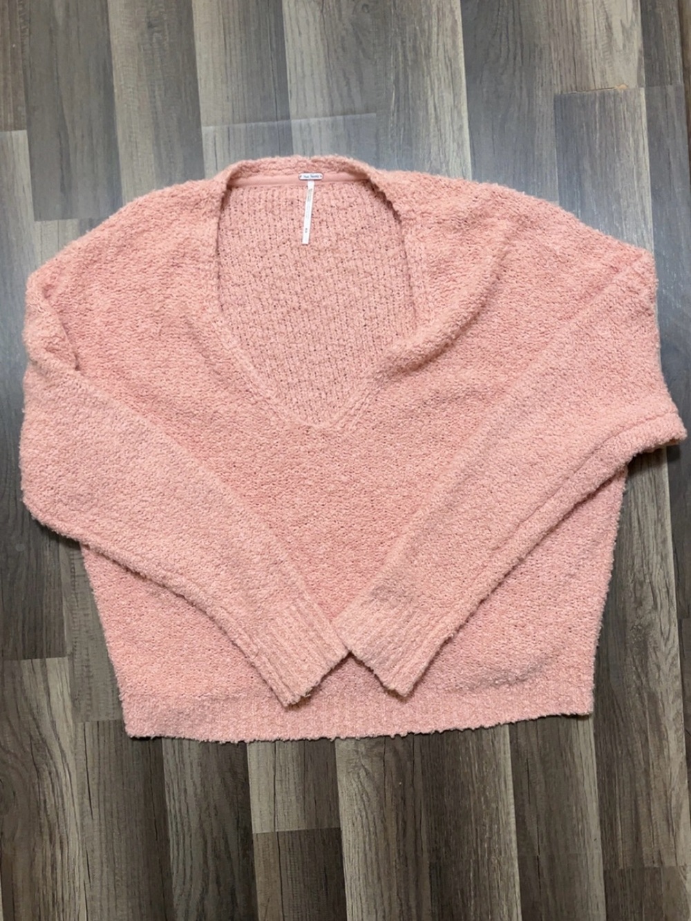 Free People Women’s Medium Soft V-Neck Pink Cozy Sweater